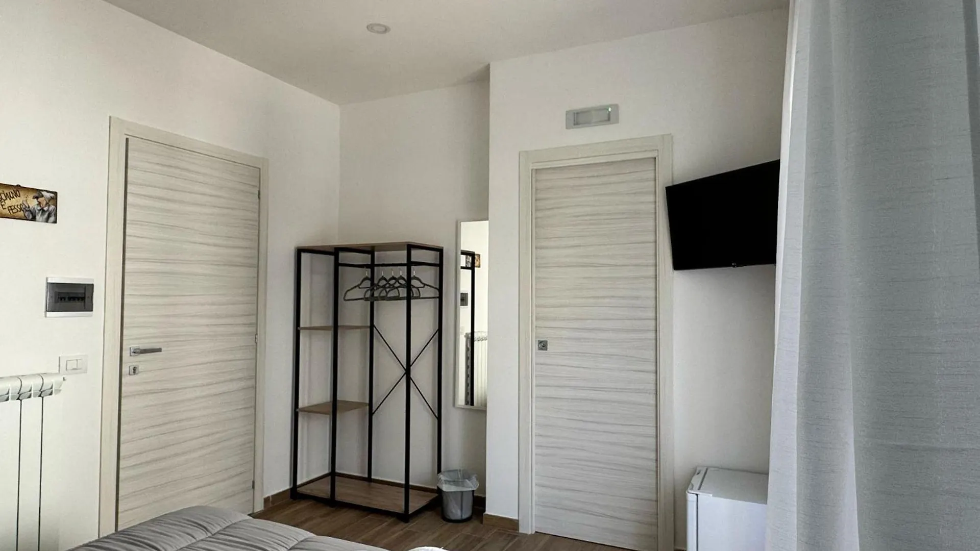 Voglia Di Napoli Rooms 0*, Naples